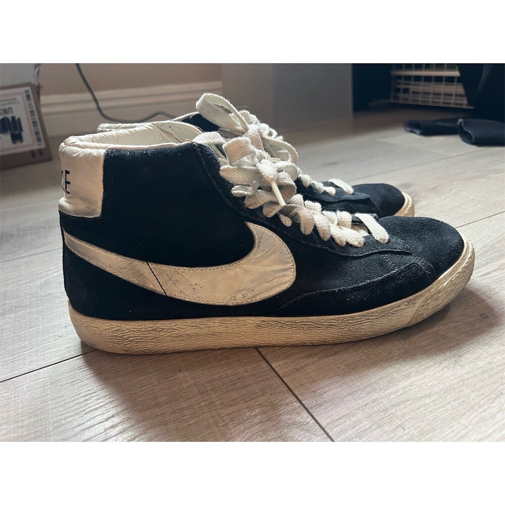 Nike Blazer Mid High Top Sneakers Mens US 10 Black White Retro Basketball
